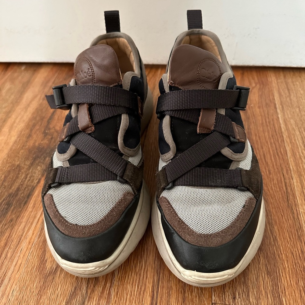 Chloe Sonnie Low Sneaker in Navy/ ink size 37